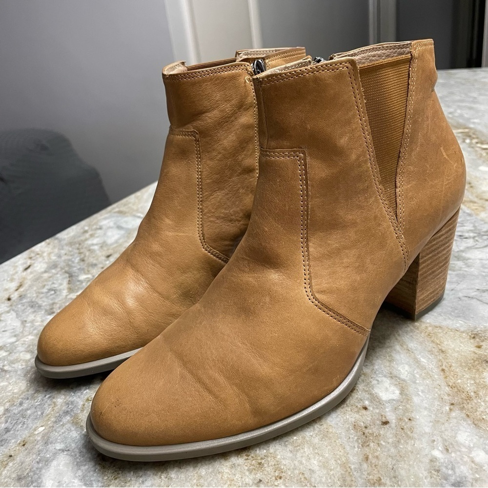 Ecco Shape 55 2 Tan Leather heeled Ankle Boots Women’s 8
